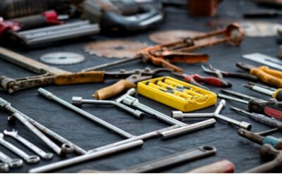 Les 5 meilleurs outils que tout technicien de maintenance devrait avoir dans sa boîte à outils