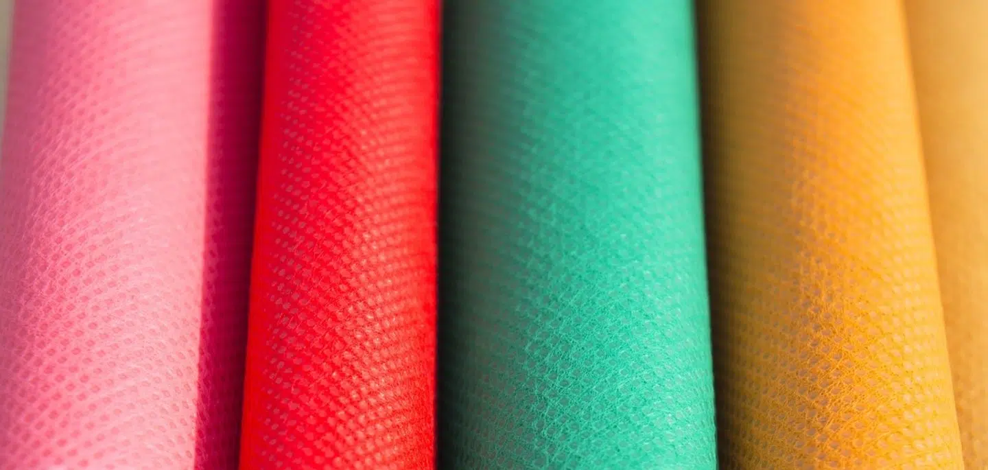 Nylon de plusieurs coloris