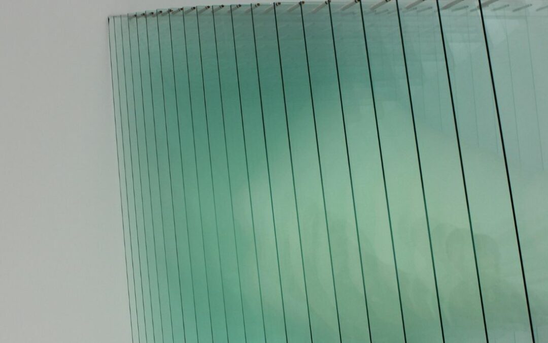 Bois transparent : un matériau innovant pour l’industrie du bois