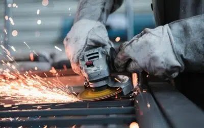 Intérim ou CDI dans l’industrie : avantages, inconvénients et bonnes pratiques